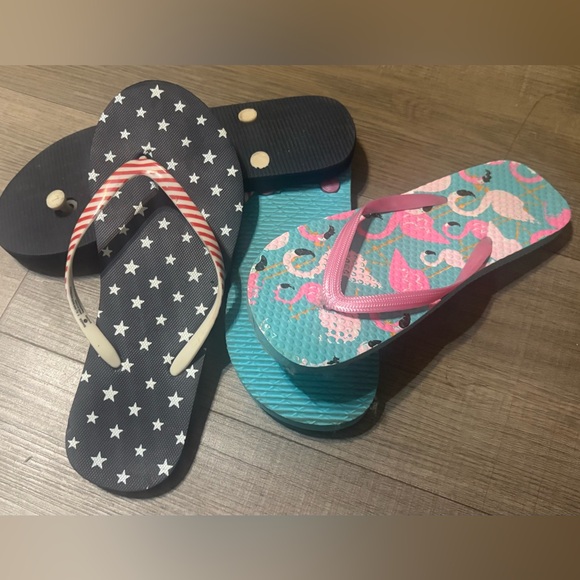 Flip flops - Picture 1 of 3